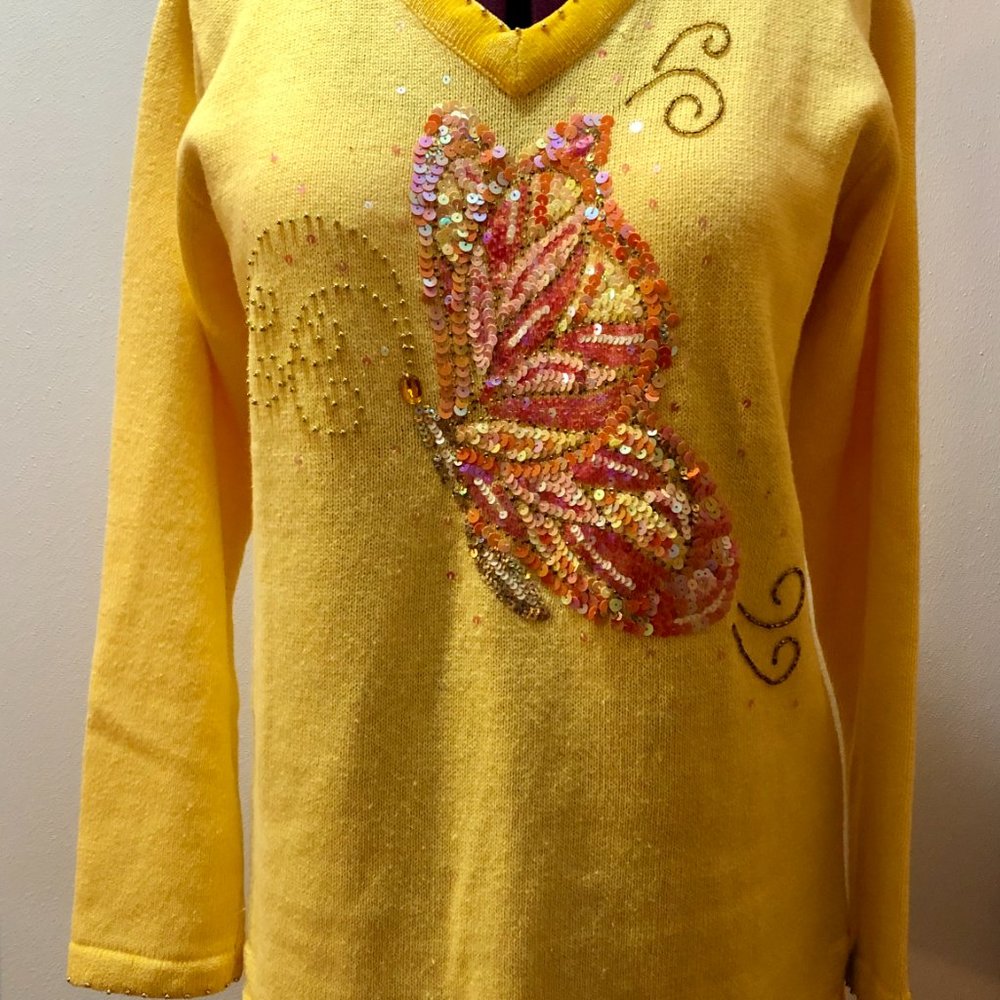 Sunny Spring Sweater - Picture 7 of 7